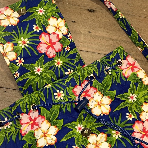 Americana by Sharif Quilted Backpack Hawaiian Print - Picture 4 of 5